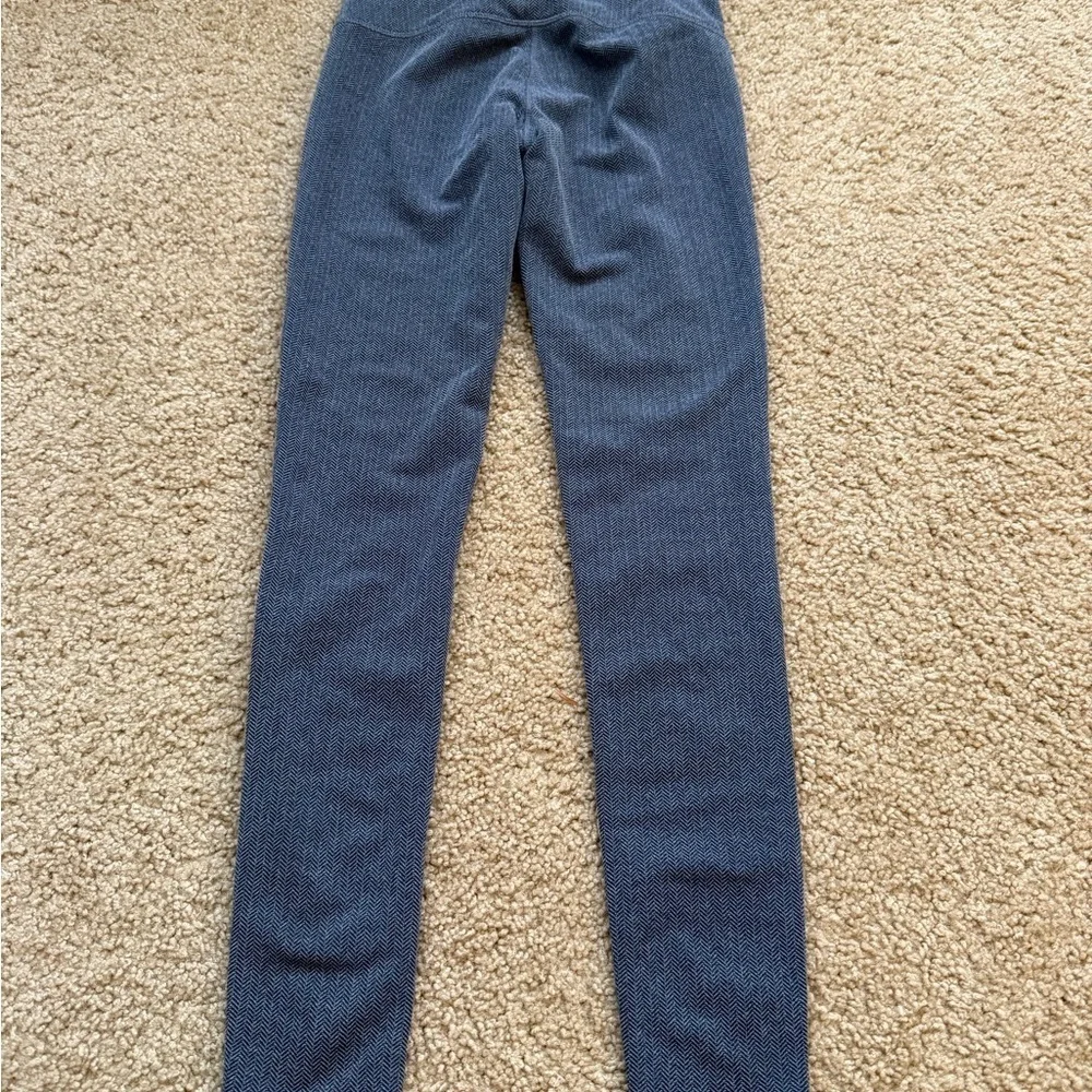 Athleta chic navy